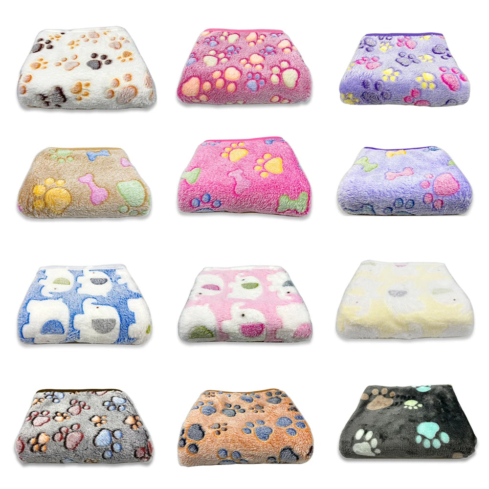 Soft Pet Dog Blanket Winter Coral Fleece Blanket Comfortable Cat Dog Bed Sheet Sofa Blanket Warm Sleeping Blanket Pet Supplies