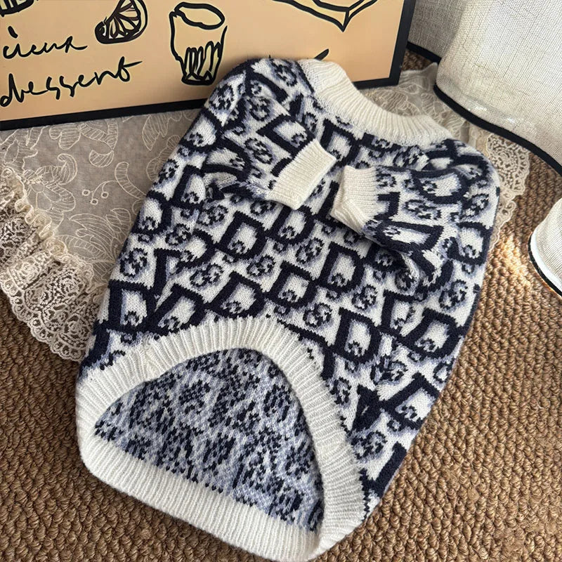 Luxury Designer Dog Winter Clothes XS-2XL Pet Warm Soft Puppy Sweaters Knitted French Bull Knitwear