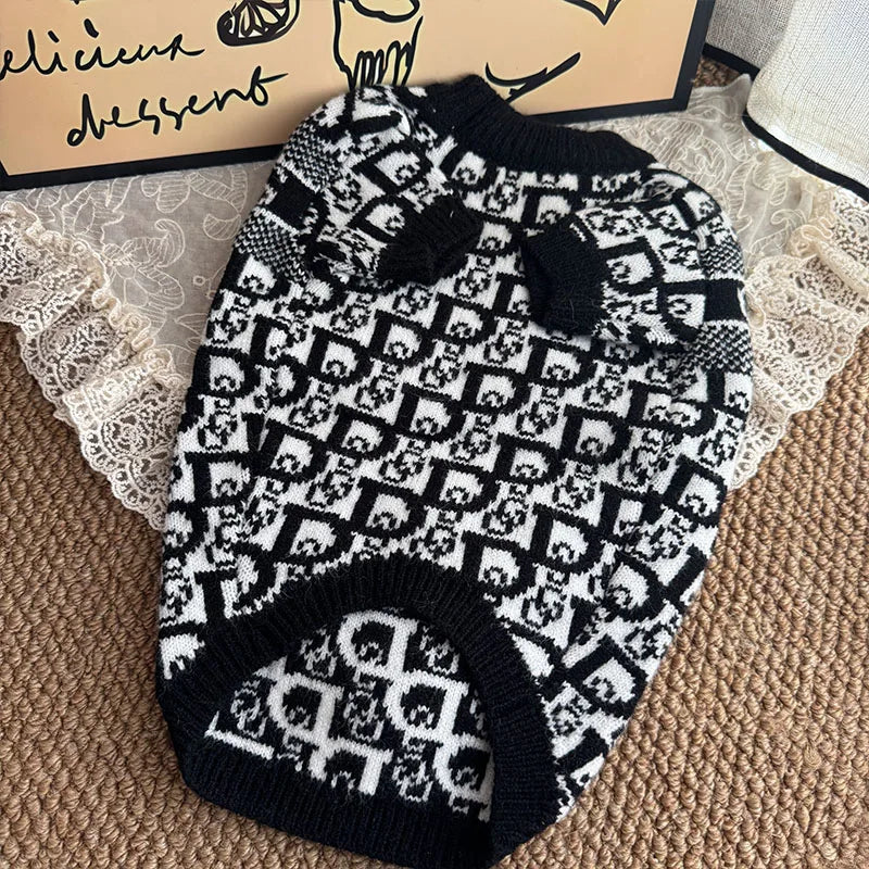 Luxury Designer Dog Winter Clothes XS-2XL Pet Warm Soft Puppy Sweaters Knitted French Bull Knitwear